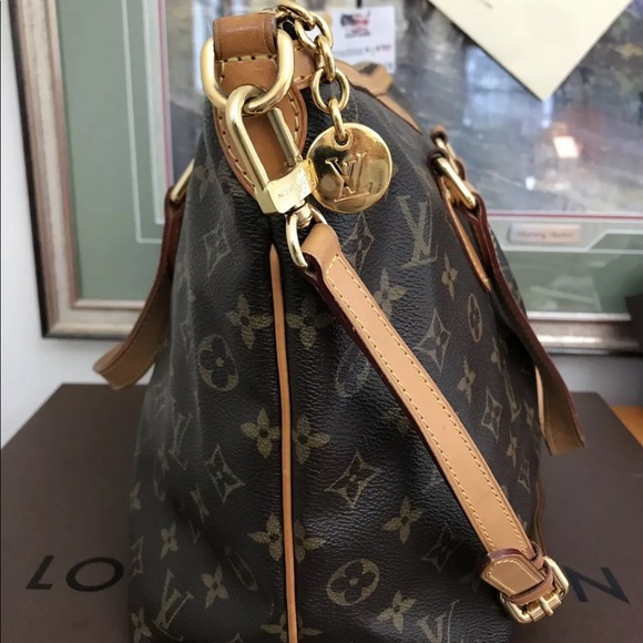 Louis Vuitton shoulder handbag with receipt - Picture 6 of 8
